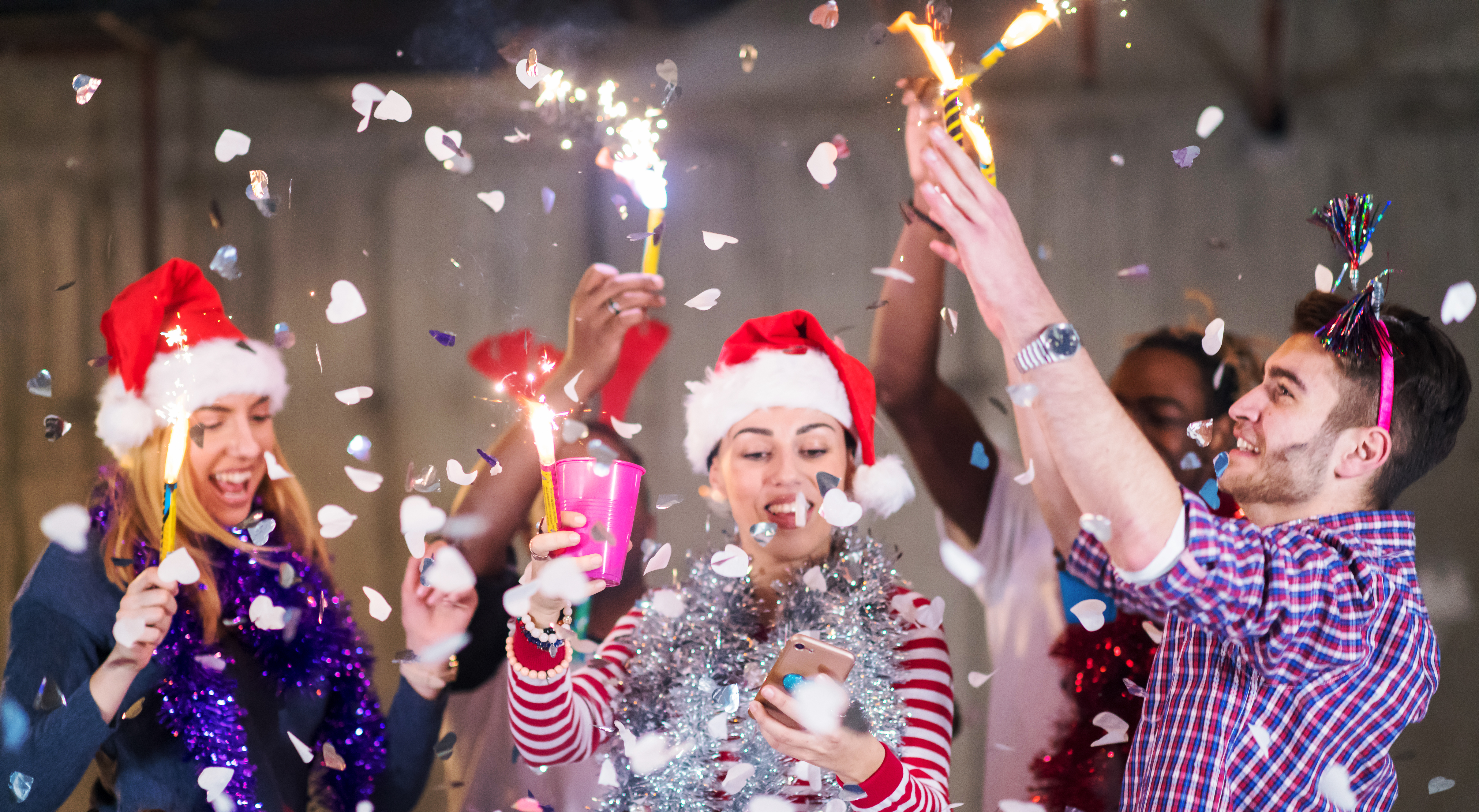 Craciunul la birou - Organizare, decoratiuni, aranjamente florale pentru un festin corporate memorabil