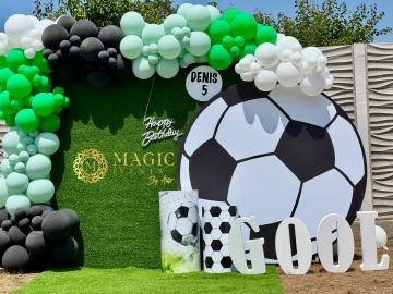 Photocorner aniversar cu tematică fotbal
