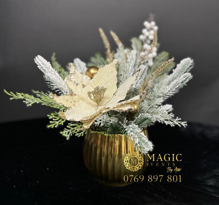 Aranjament "A little touch of Gold"